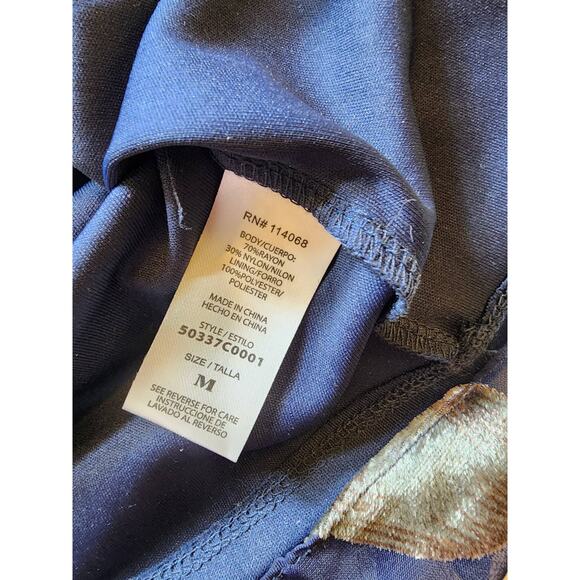 SPIRIT OF GRACE Black Velvet Accent Bell Sleeve Knee Length Dress SZ Medium - Picture 7 of 7